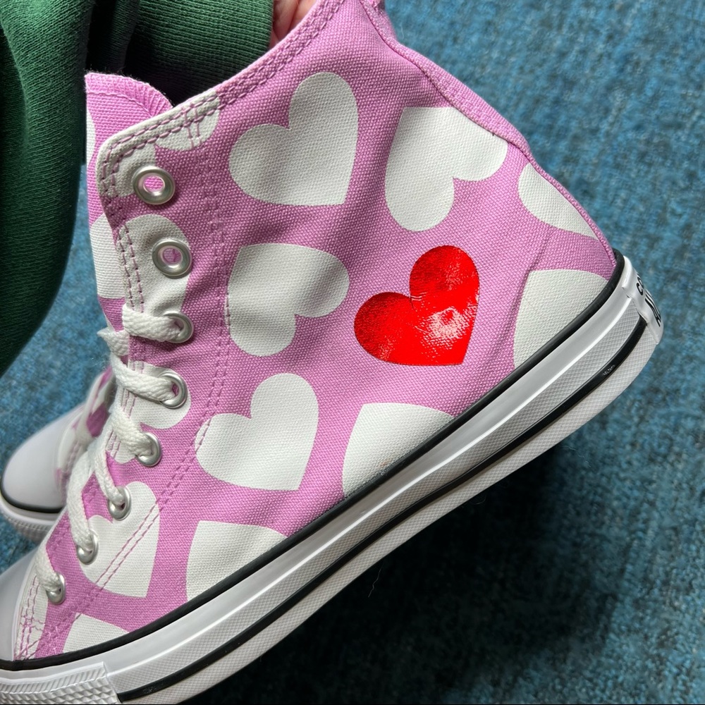 Converse CTAS High Twisted Hearts Sneakers in Peony Pink Men's Size 9.5 High Top - Picture 5 of 8
